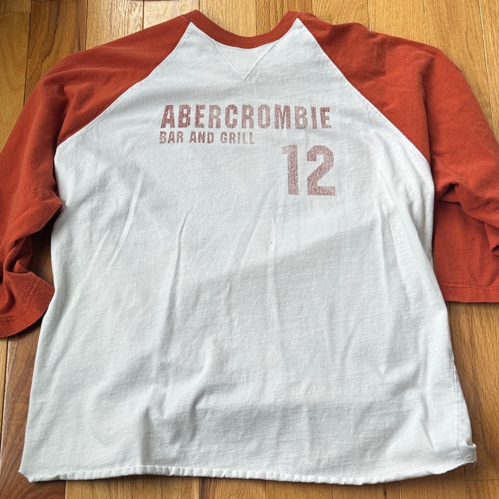 Abercrombie & Fitch Vintage Y2K 3/4 sleeve Orange and White T-shirt